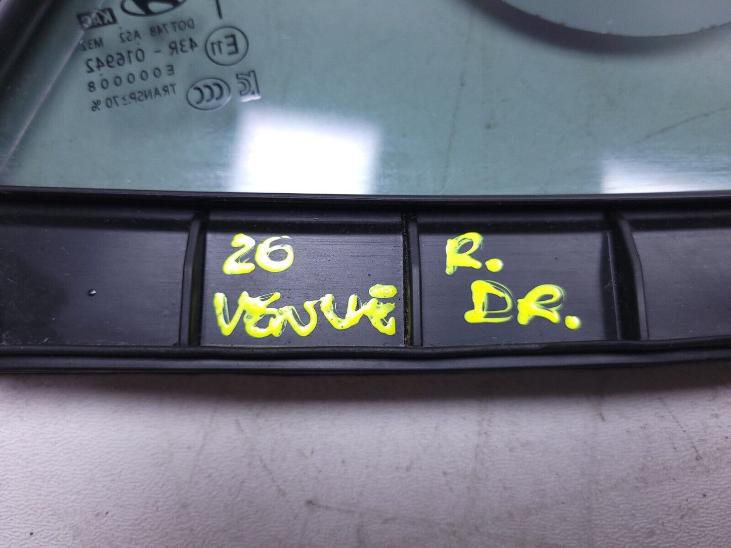 20 21 22 Hyundai Venue Rear Door Vent Window Glass Left Driver Side OEM