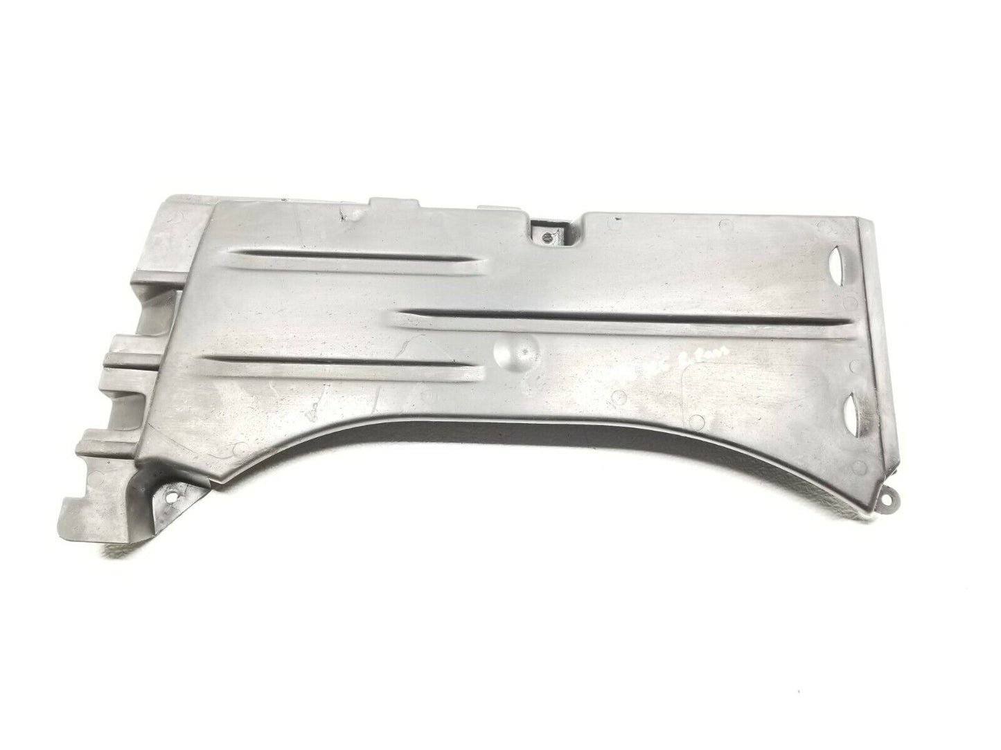 01 02 03 04 05 BMW E46 Sdn Fuel Vapor Canister Cover OEM 125k