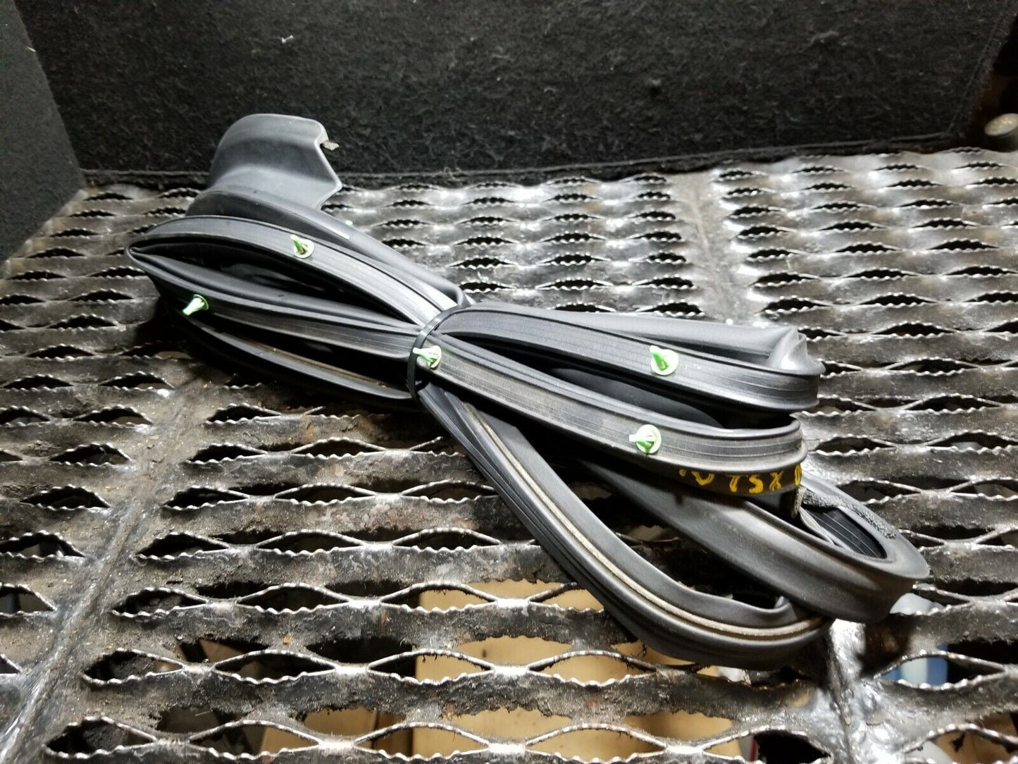 10 11 12 13 14 Acura Tsx Rear Right Pass Door Weatherstrip Seal OEM
