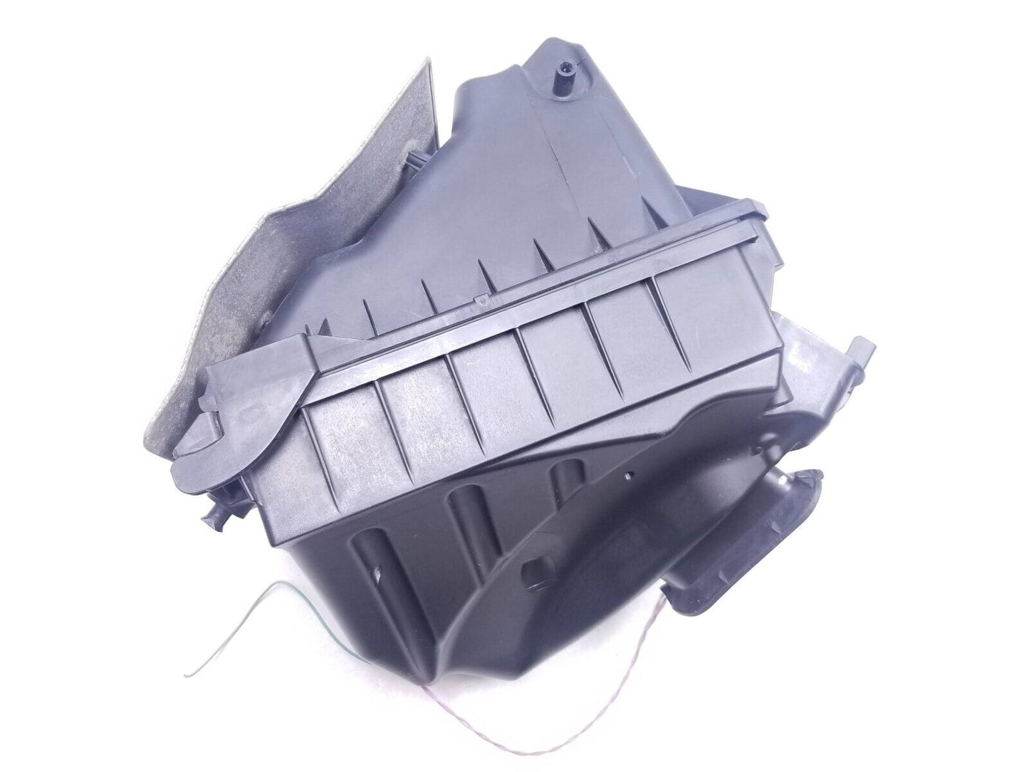 06 07 08 09 Audi A4 Air Cleaner Box & Air Flow Sensor 03g133835c 2.0l OEM