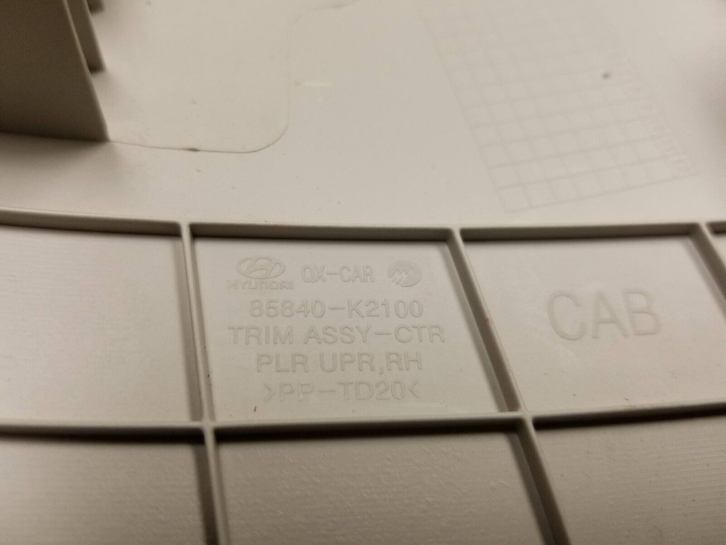 20 21 22 Hyundai Venue Upper Center B Pillar Trim Cover Right Pass Side OEM