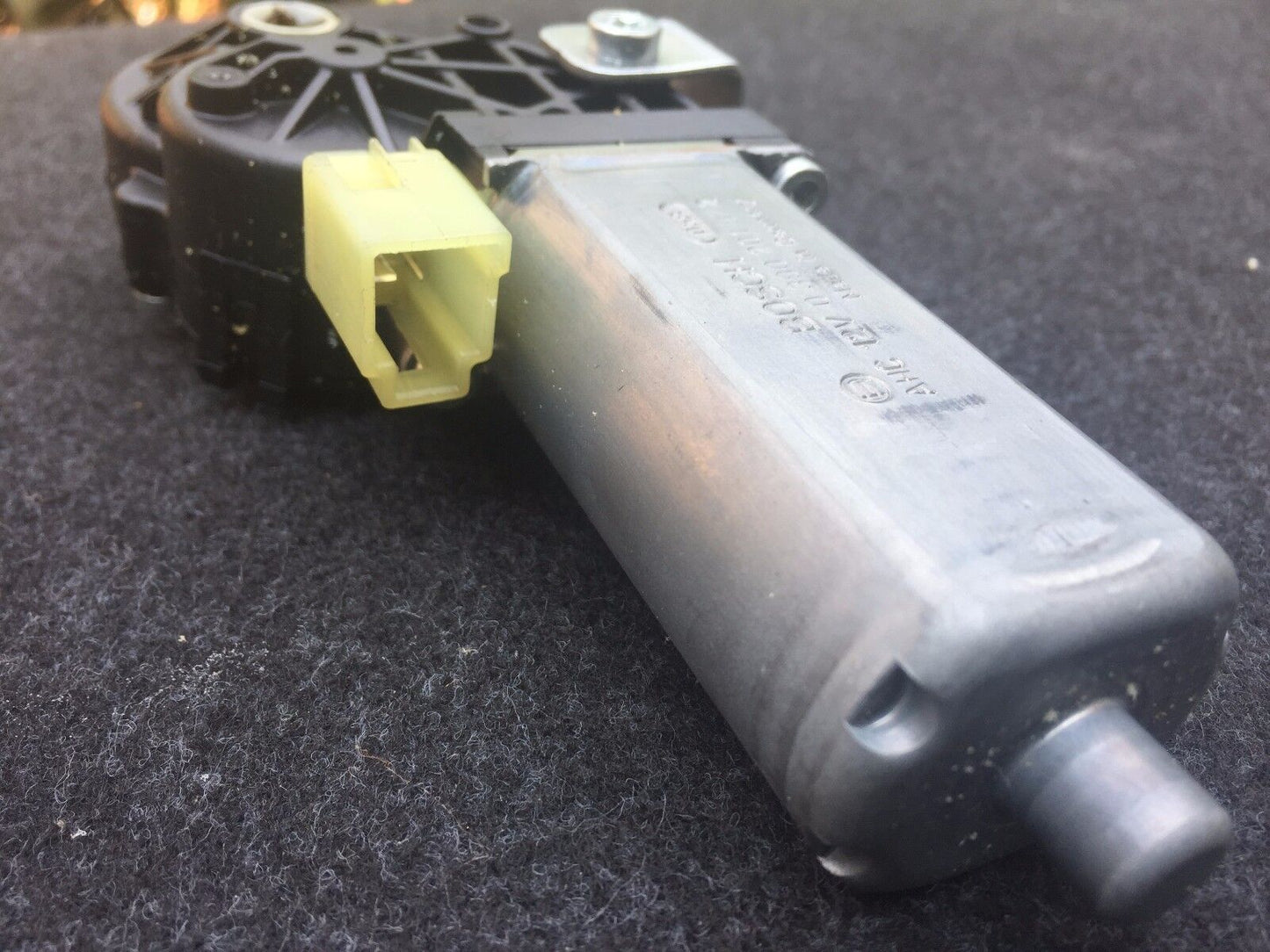 05 06 07 08 09 10 BMW 528ix Front Left Driver Seat Motor OEM