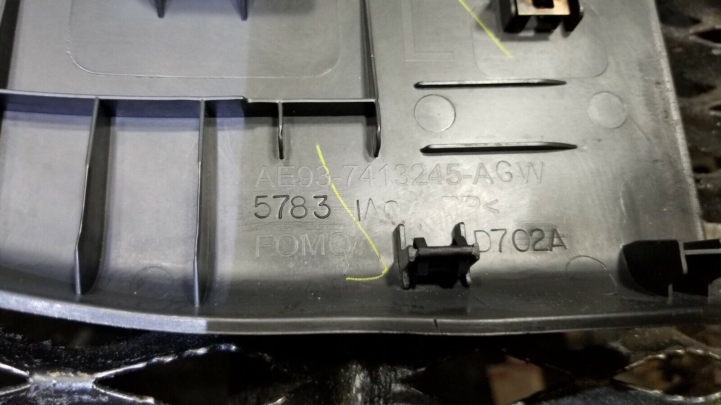 10 11 12 Lincoln MKT Rear Left Dr Door Scuff Sill Spep Kick Plate Trim Cover OEM