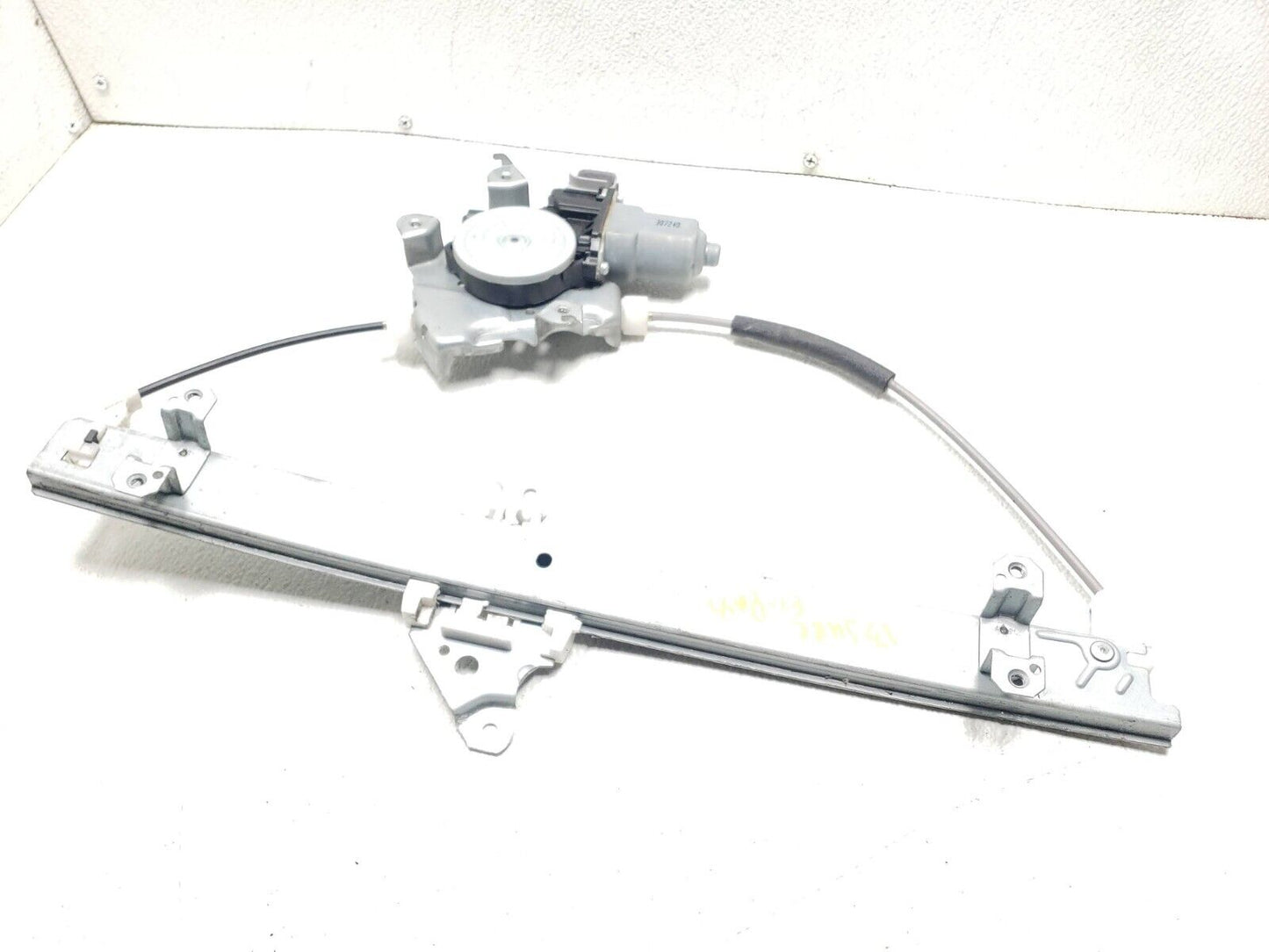 11 12 13 14 Nissan Juke Front Door Window Regulator & Motor Passenger Side OEM