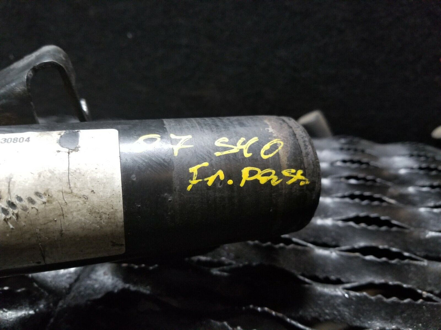 05 06 07 Volvo S40 2.4l Front Shock Strut Absorber Right Passenger Side OEM