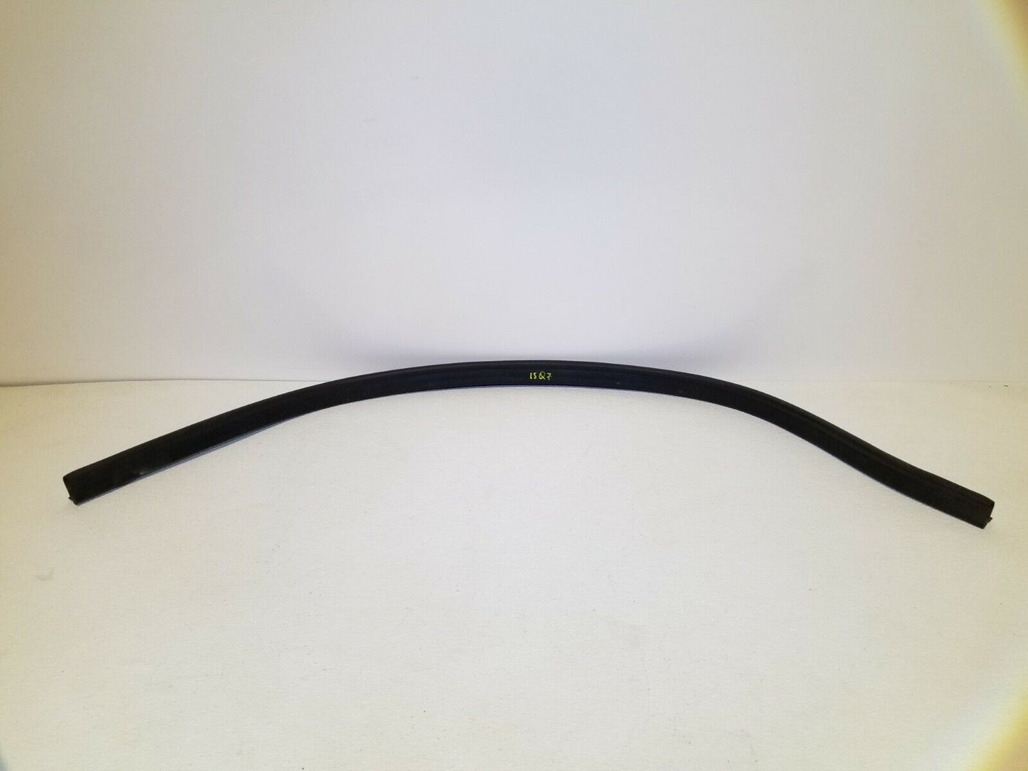 13 14 15  Audi Q7 3.0l Wiper Cowl Weather Seal 4l0823723 OEM 87k Miles