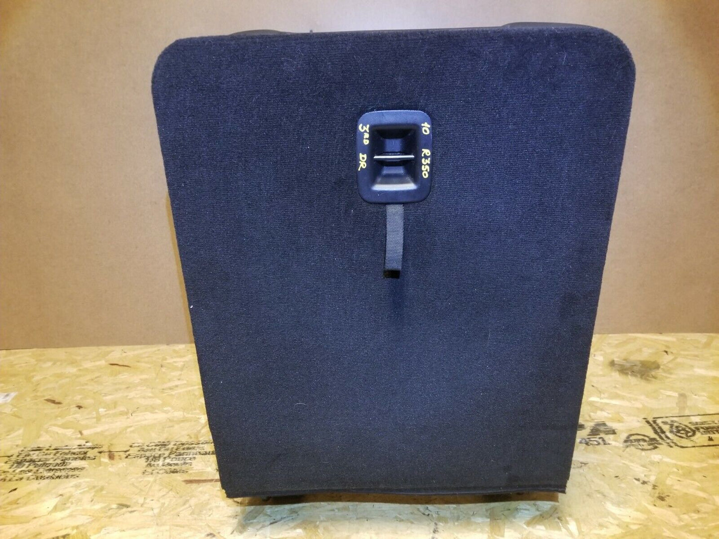 07 08 09 10 Mercedes R350 Rear Seat 3rd Row Left Driver Side OEM