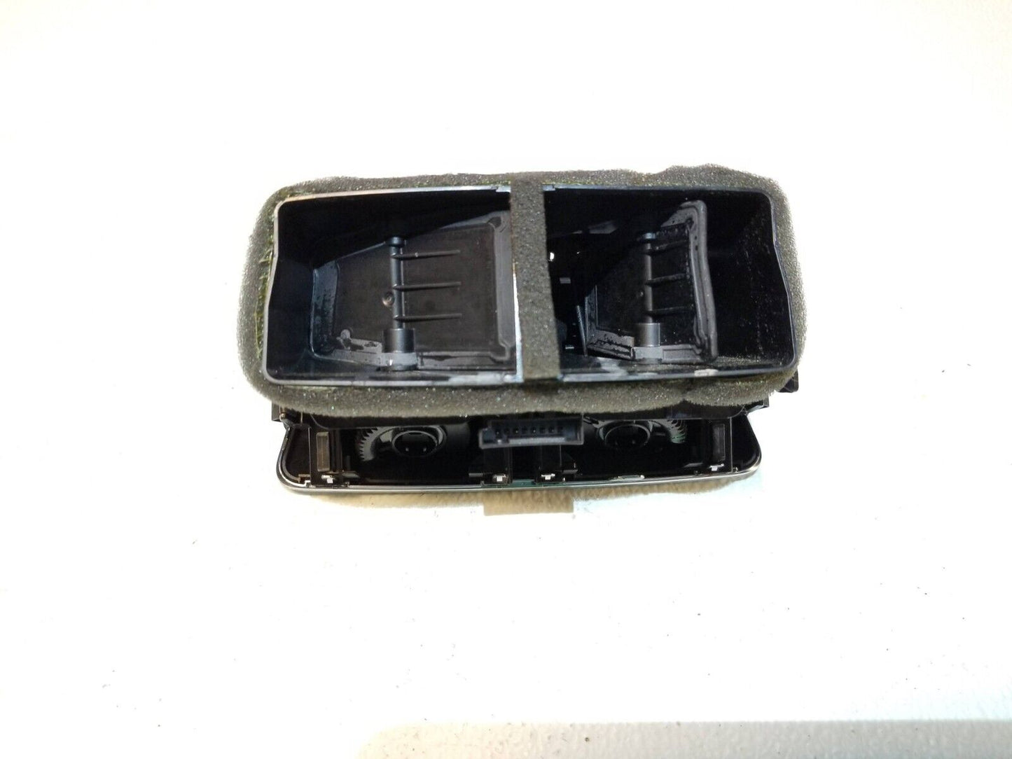 12 13 14 15 Audi A6 Rear Console Center AC Heater Air Vent  OEM
