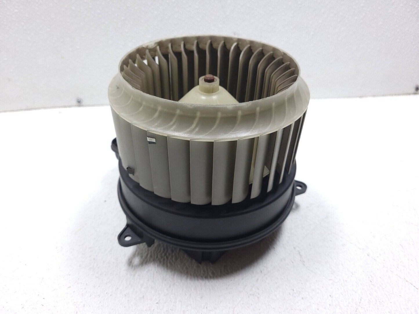 12 13 14 15 16 17 Audi A7 Blower Motor OEM