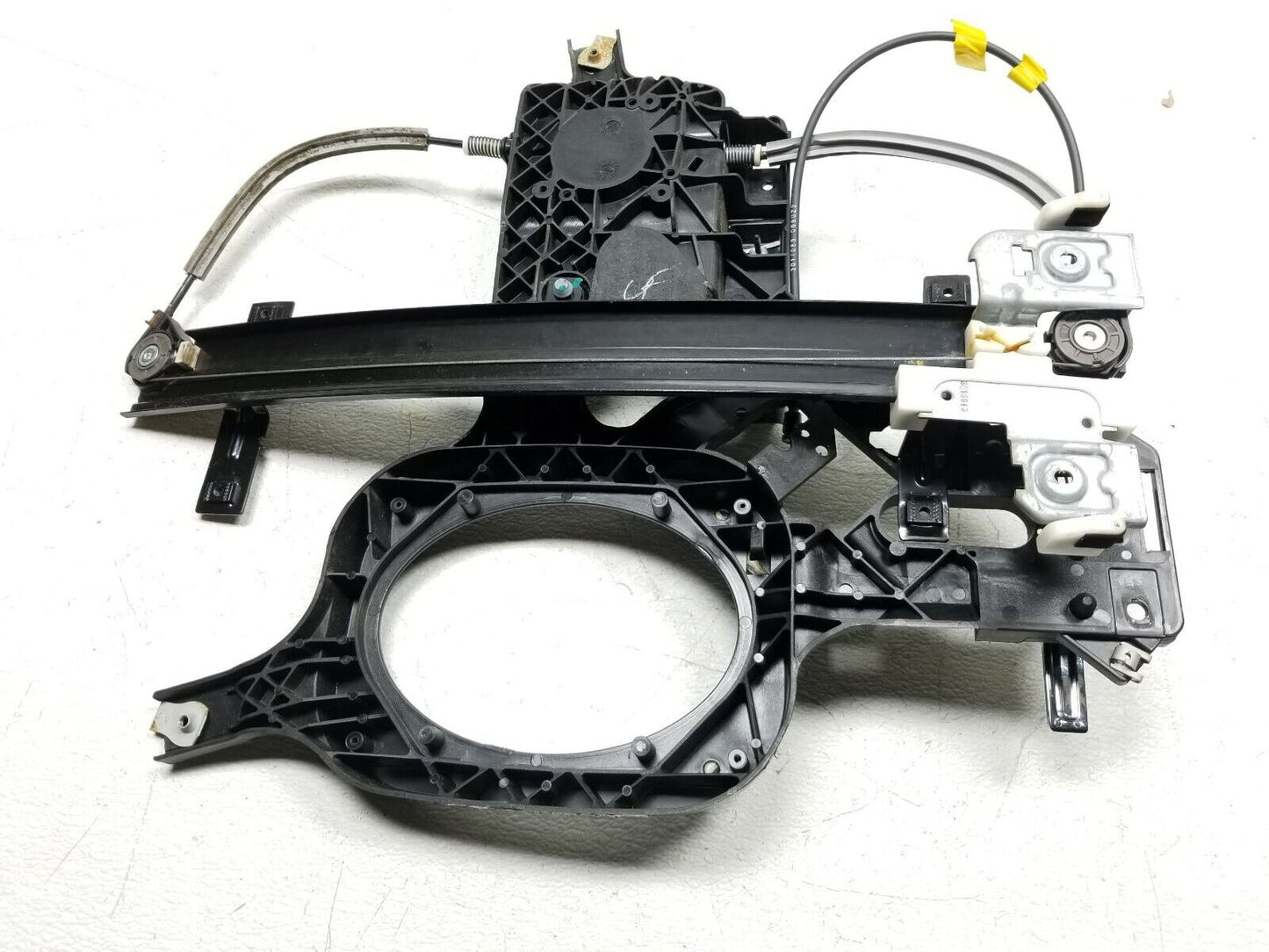 2007 - 2014 Lincoln Navigator Rear Rightt Passenger Side Window Regulator OEM