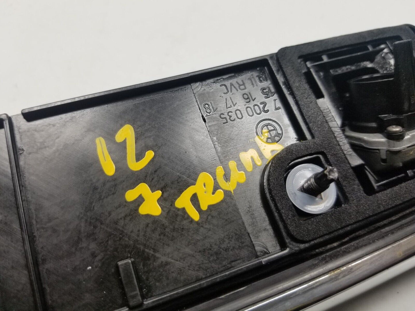 09 10 11 12 BMW 750li Rear Trunk Lid License Plate Light Handle W/ Camera OEM