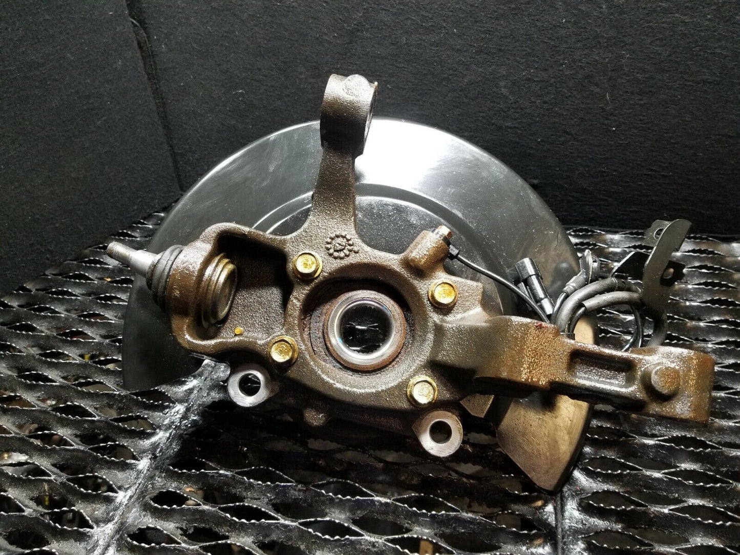 12 13 14 15 16 Dodge Journey Front Left Driver Side Spindle Knuckle OEM 54k