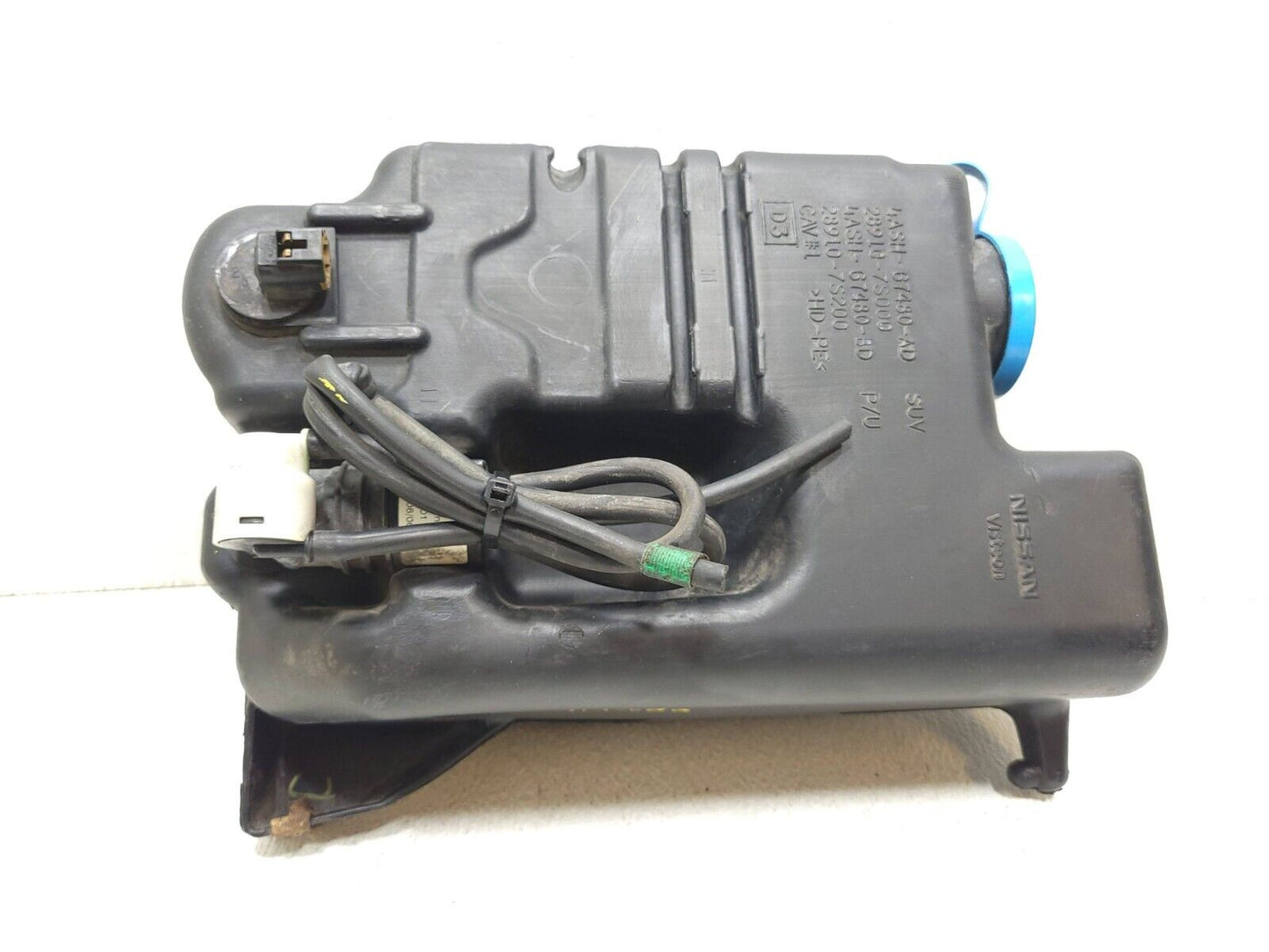 2006-2012 Nissan Armada Windshield Washer Fluid Reservoir OEM