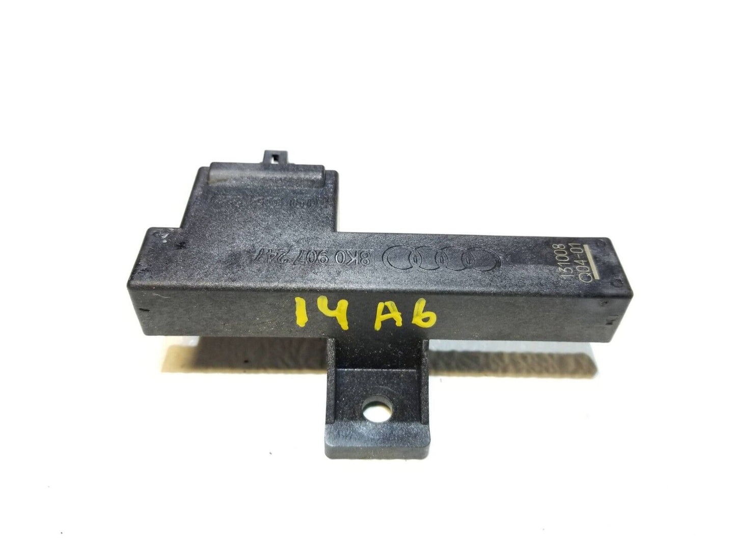 12 13 14 15 Audi A6  Keyless Entry Antenna 8k0907247   OEM