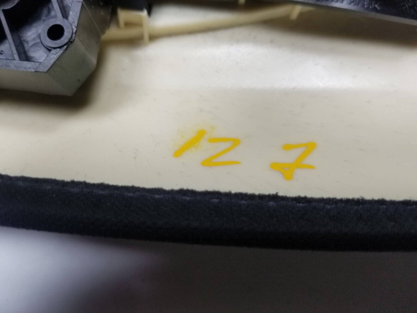 09 10 11 12 BMW 750li Overhead Dome Light Lamp Console OEM