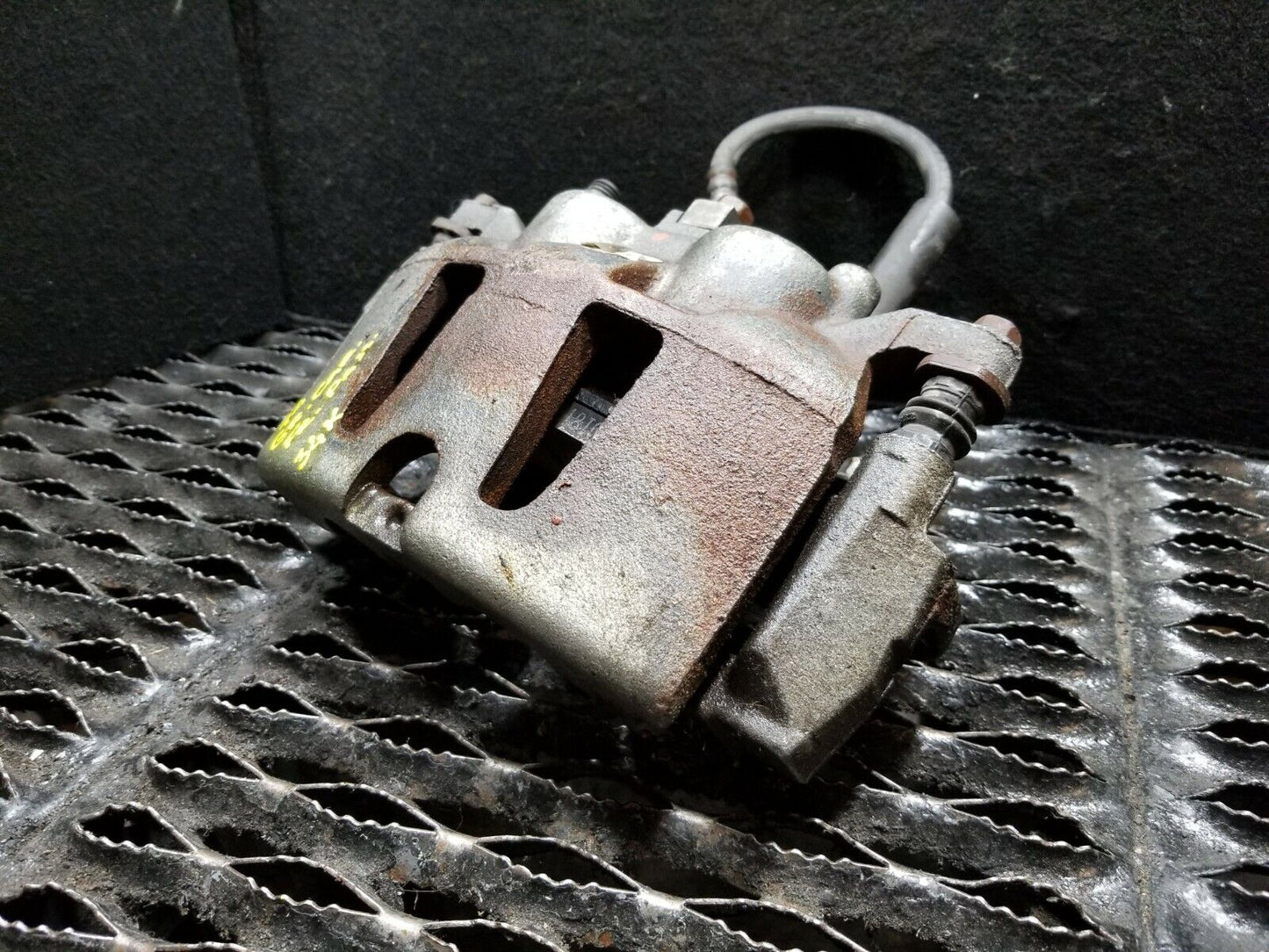 14 2014 Dodge Grand Caravan Front Right Passenger Side Brake Caliper OEM 34k
