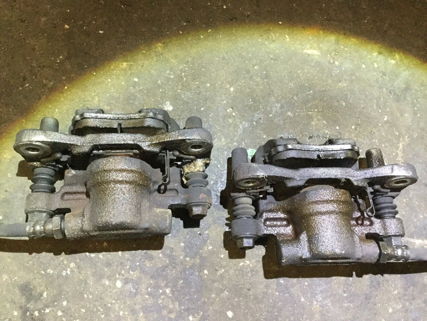 07 08 09 10 Chrysler Sebring 2.4 Front Brake Caliper Left & Right Pair OEM