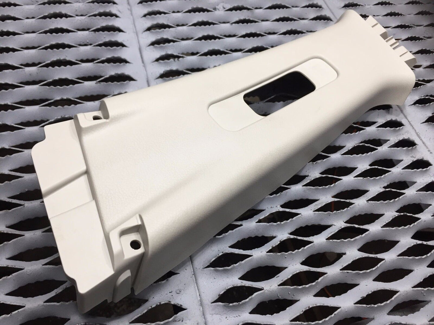 09 10 11 12 13 Mazda 3 Left Driver Side Upper B Pillar Trim Bbm4-68-210 OEM