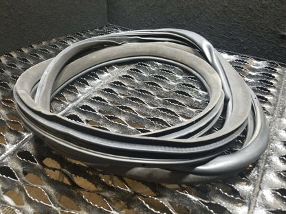 2009 2010 2011 2012 2013 Acura Tsx Rear Left Driver Door Weatherstrip Seal OEM