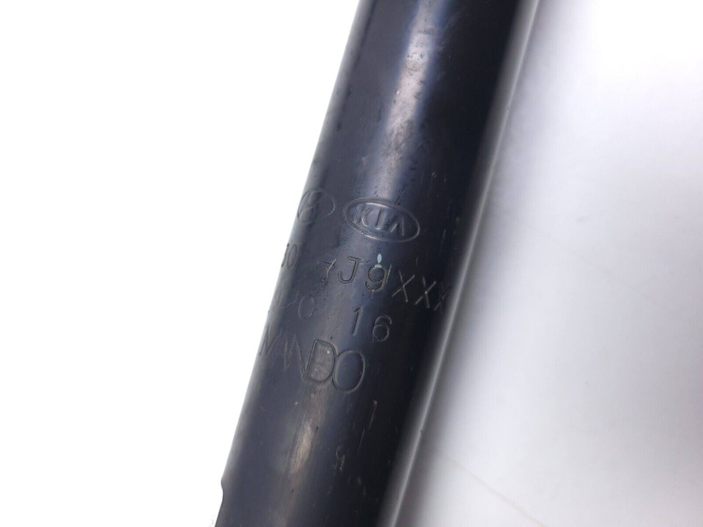 18-21 Hyundai Kona Rear Shock Strut Absorber Left & Right OEM