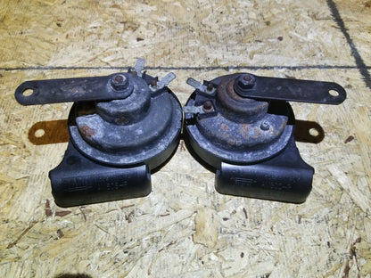 07 08 09 10 Mercedes R350 Horn Signal Pair OEM