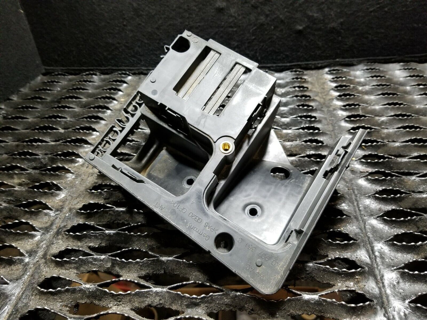 10 11 12 13 14 VW Golf GTI 2dr  Fuse Relay Mounting Bracket OEM