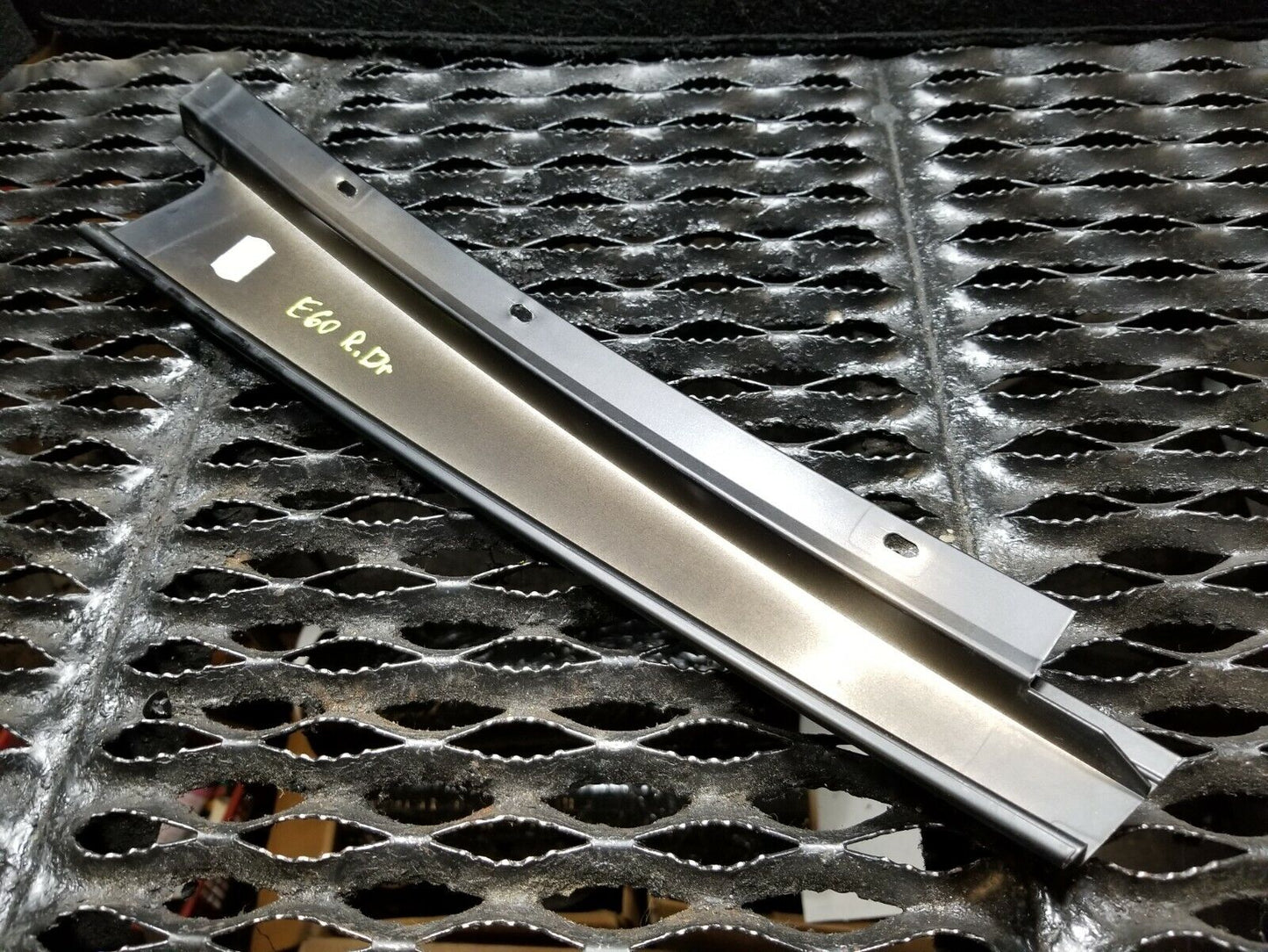 06 07 08 09 10 BMW 528i E60 Rear Left Driver Side Door B Pillar Trim Molding OEM