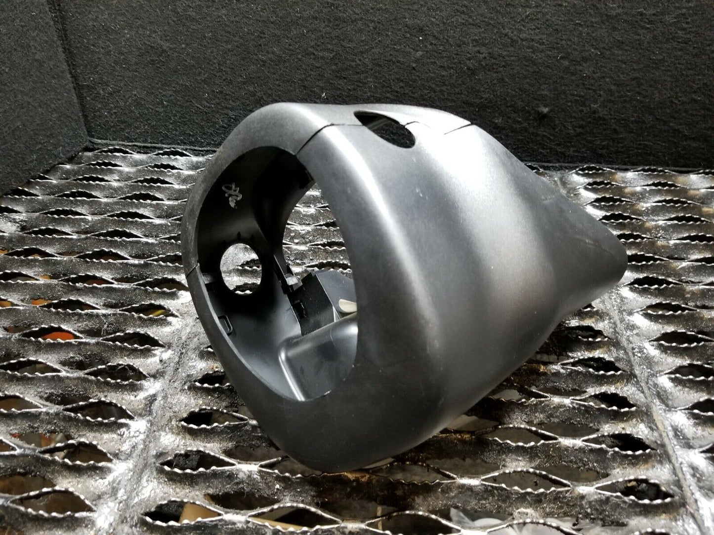 14 15 16 17 Jeep Cherokee Steering Column Shroud Trim OEM