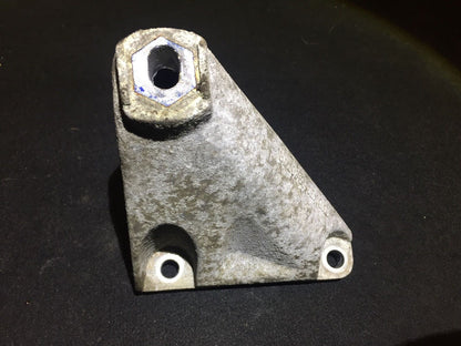 04 05 06 07 08 Audi A8 D3 4.2 Engine Motor Mount Bracket Left Driver Side OEM