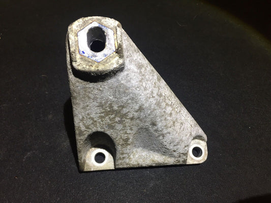 04 05 06 07 08 Audi A8 D3 4.2 Engine Motor Mount Bracket Left Driver Side OEM