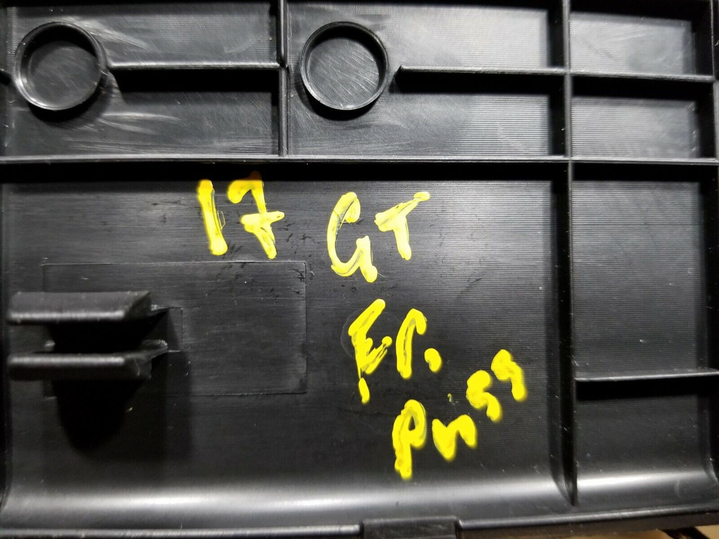 14 15 16 17 Hyundai Elantra Gt Interior Front Sill Plate Right Passenger OEM