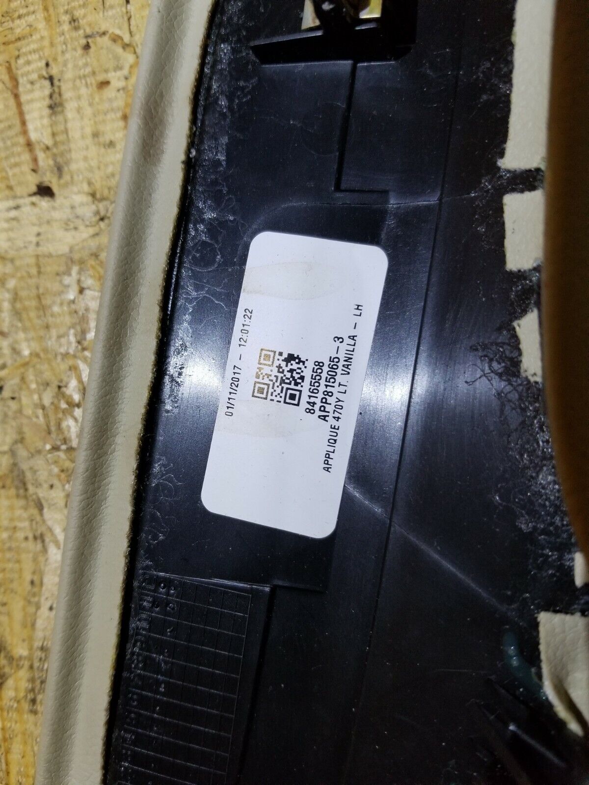 17 18 19 20 Cadillac Xt5 Front Floor Console Trim Left Driver Side OEM 34k