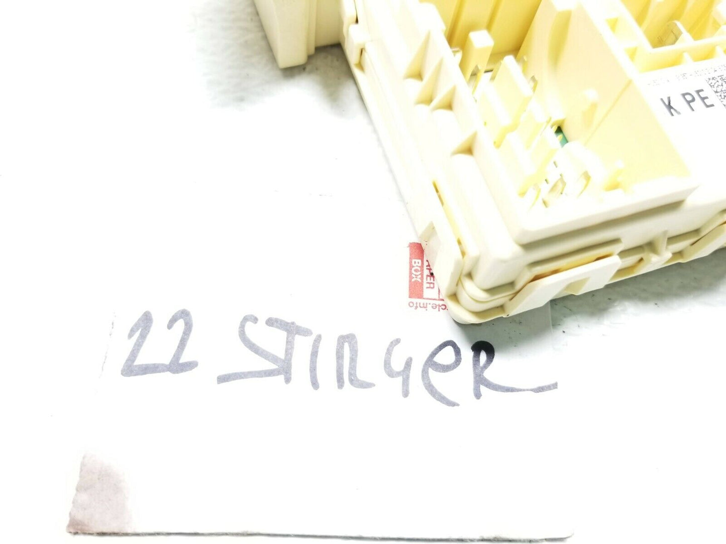 21 22 Kia Stinger 3.3l Fuse Box OEM 312 Miles