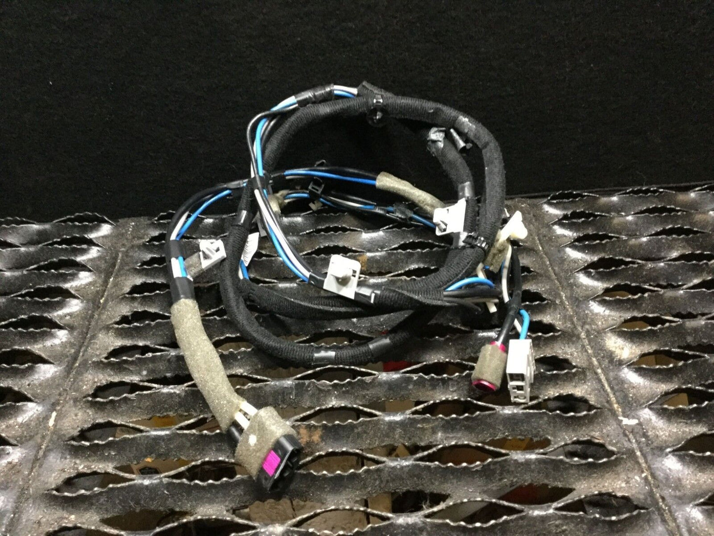 11 12 13 14 15 Hyundai Veloster Feeder Cable Antenna OEM