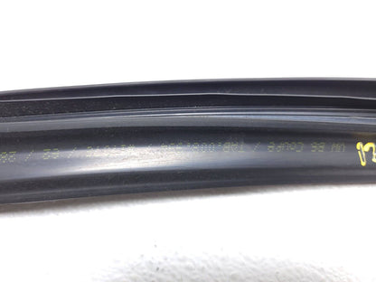 09 10 11 12 Volkswagen Cc Door Weatherstrip Seal Front Right Passenger Side OEM