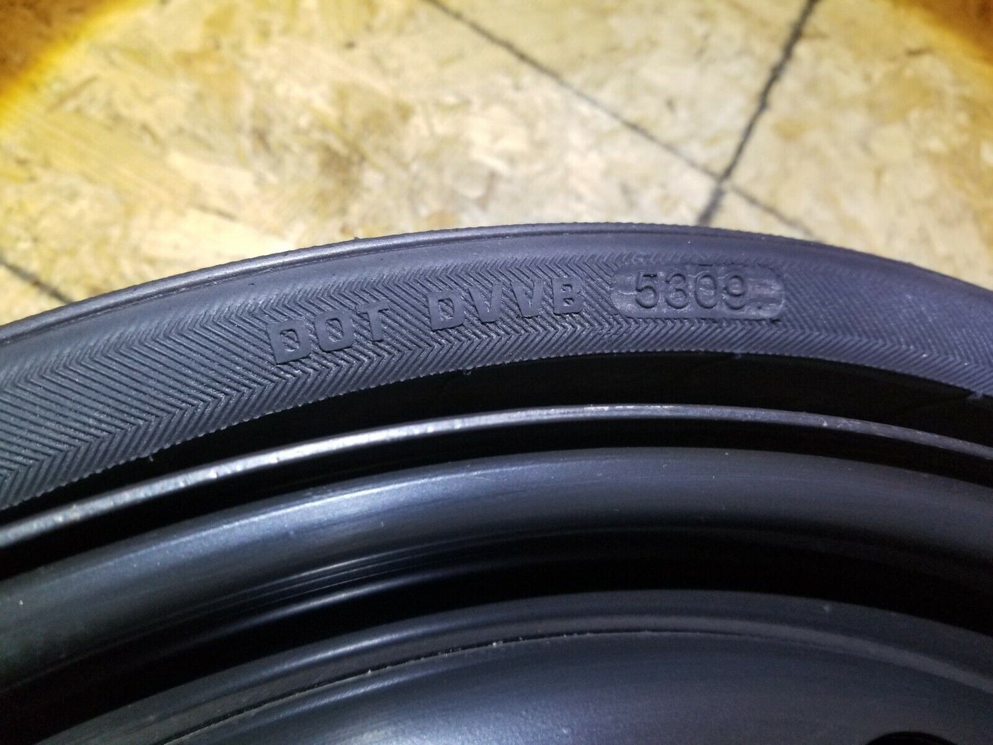 07 08 09 10 Mercedes-benz R350 Spare Tire 195/70r18 OEM