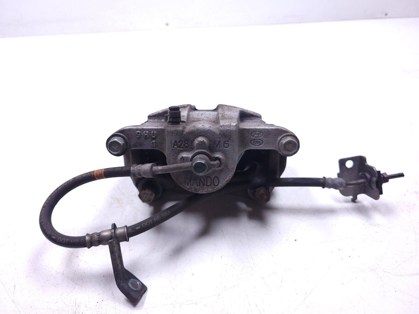 20 21 22 Hyundai Venue Se Ivt Front Brake Caliper Left Driver Side  OEM