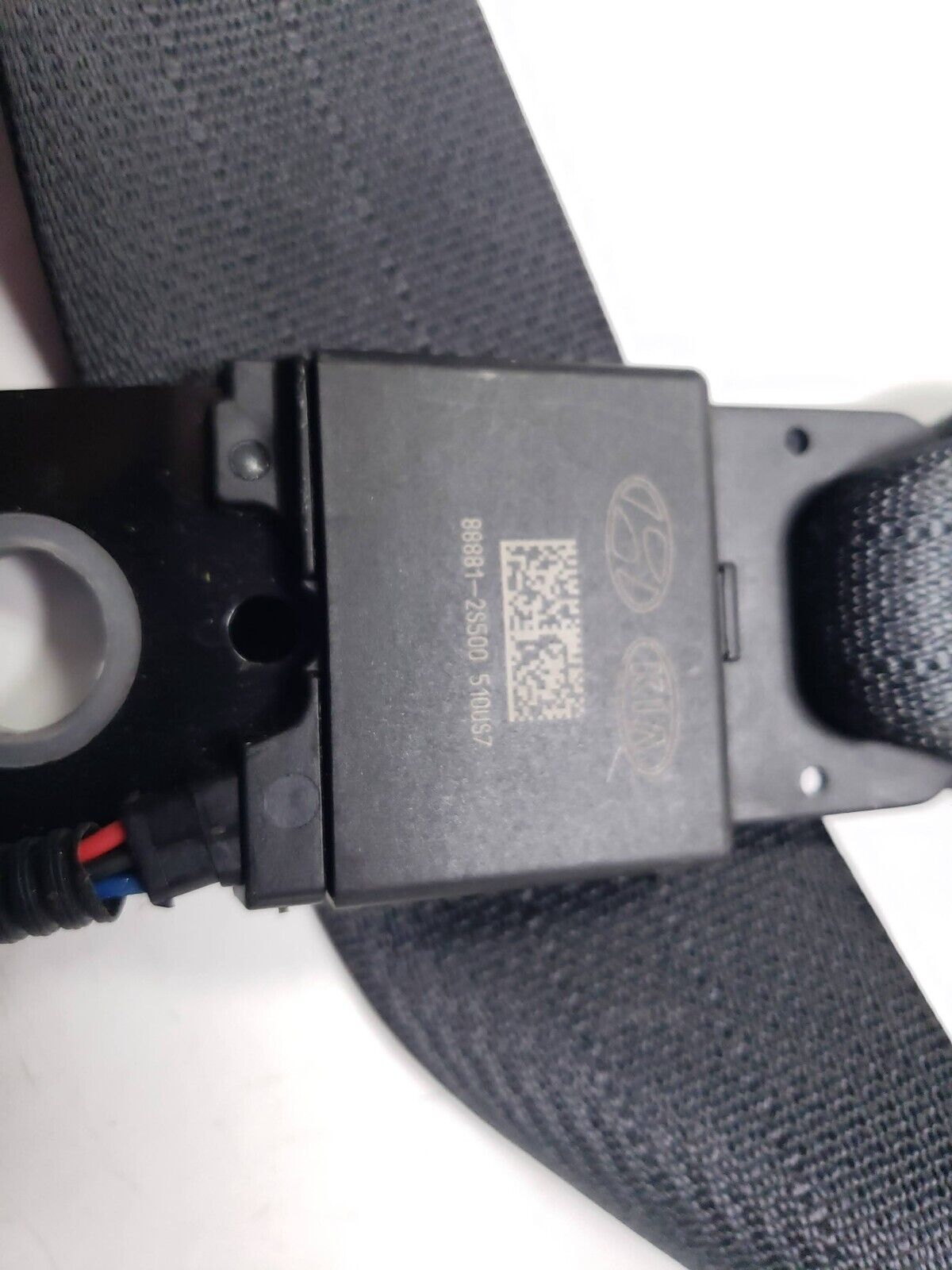 2010 - 2015 Hyundai Tucson Front Seat Belt Retractor Left & Right OEM