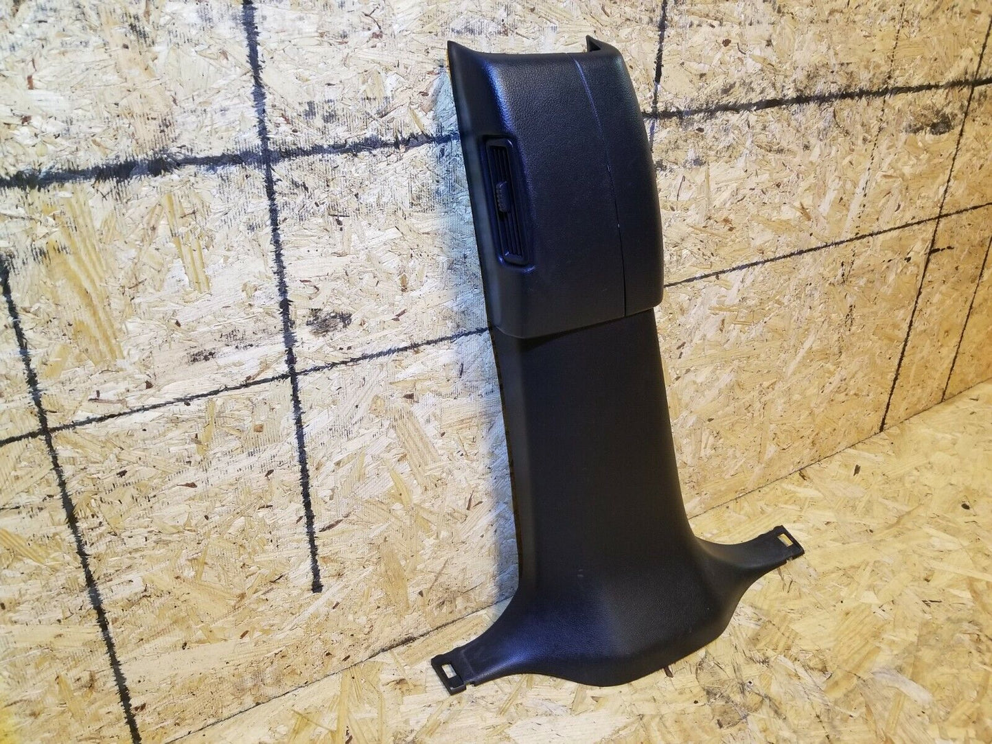 06 07 08 Infiniti Fx35 Center Lower B Pillar Trim Panel Left Driver Side OEM