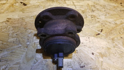 14 15 16 17 Volvo S60 2.0t T5 2.0l Rear Bearing OEM 42k