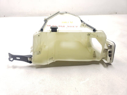 12 13 14 Mercedes-benz C300 Fuse Box OEM