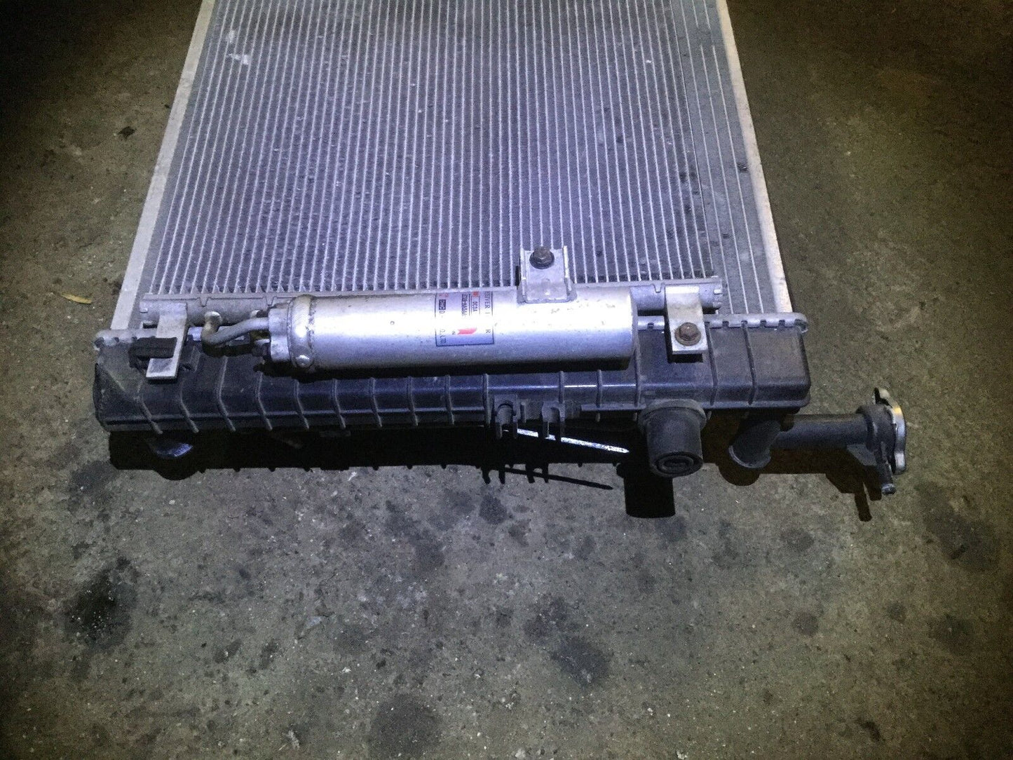 07 08 09 Hyundai Tucson 2.0l Engine Coolant Radiator & A/c Condenceroem D13