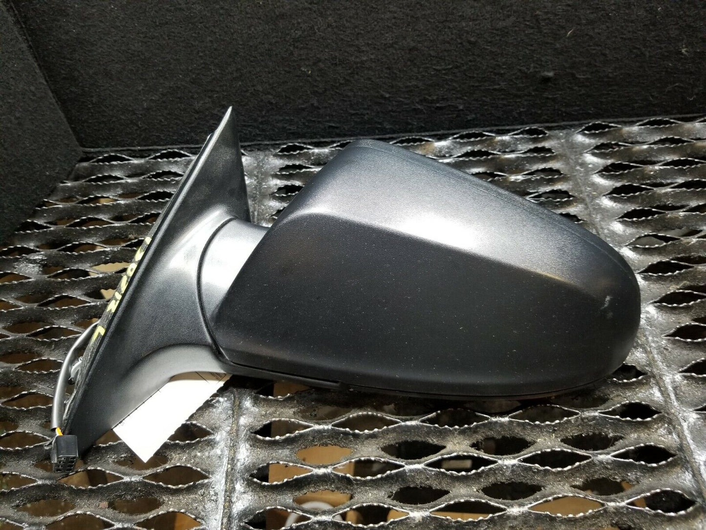 09 2009 Chevrolet Malibu Driver Left Door Side View Mirror OEM #117