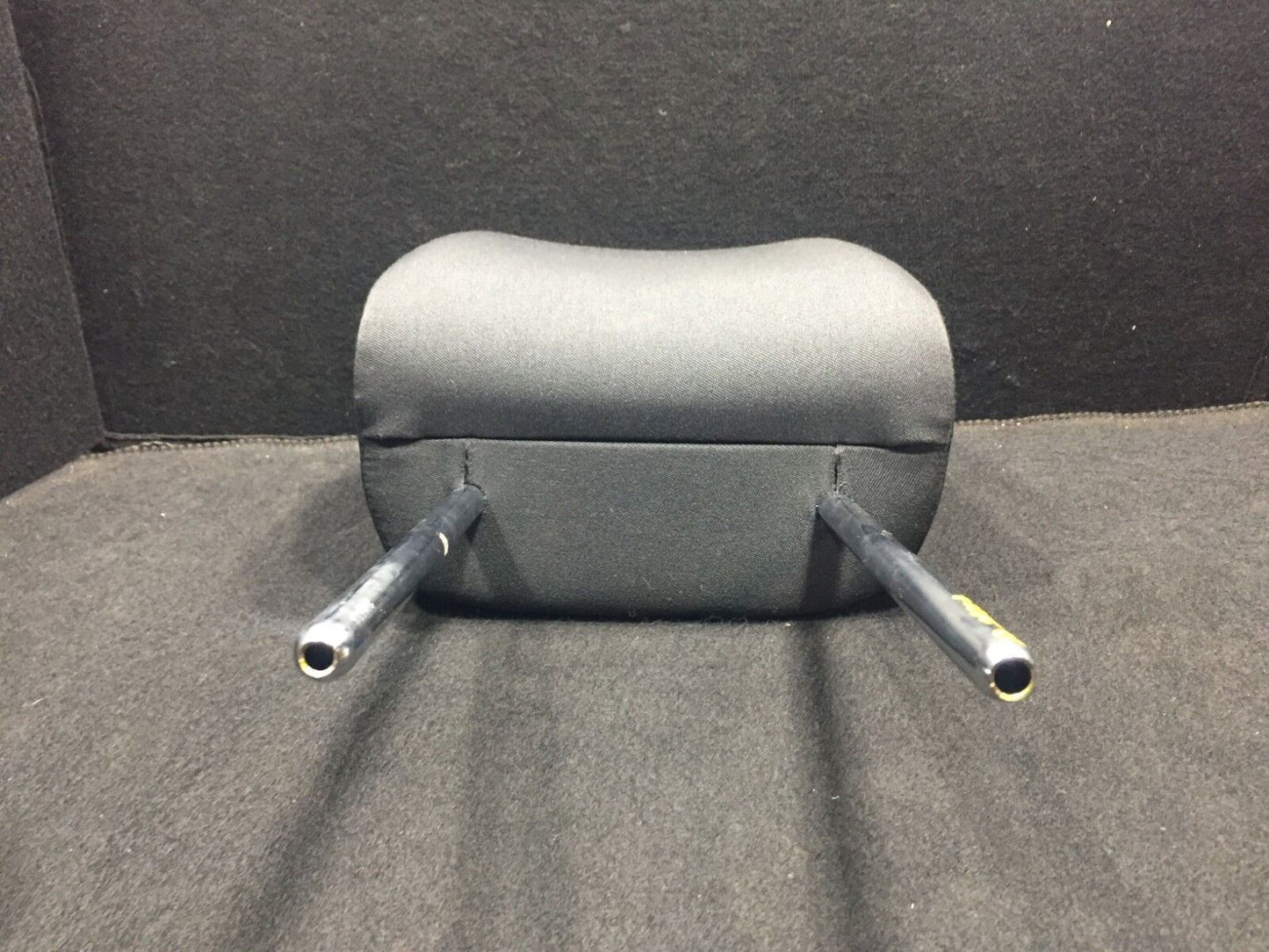 11 12 13 14 15 16 17 VW Jetta Front Right Passenger Seat Headrest OEM 62k