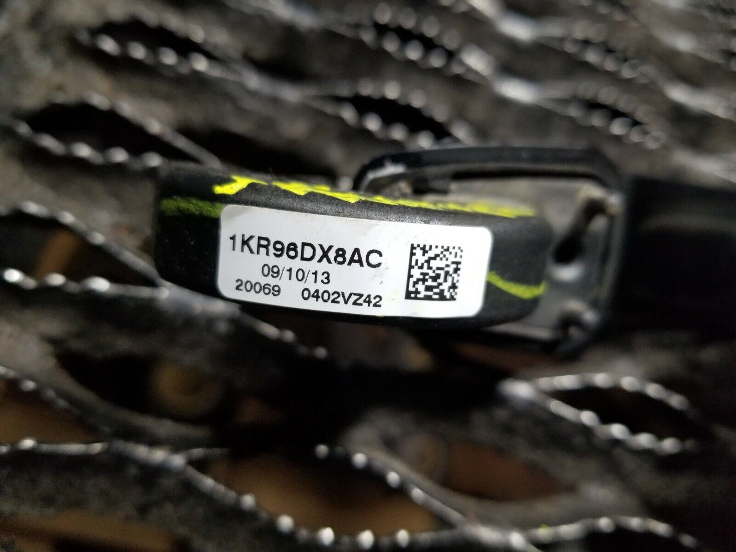 11 12 13 14 Dodge Avenger Front Right Passenger Side Exterior Door Handle OEM