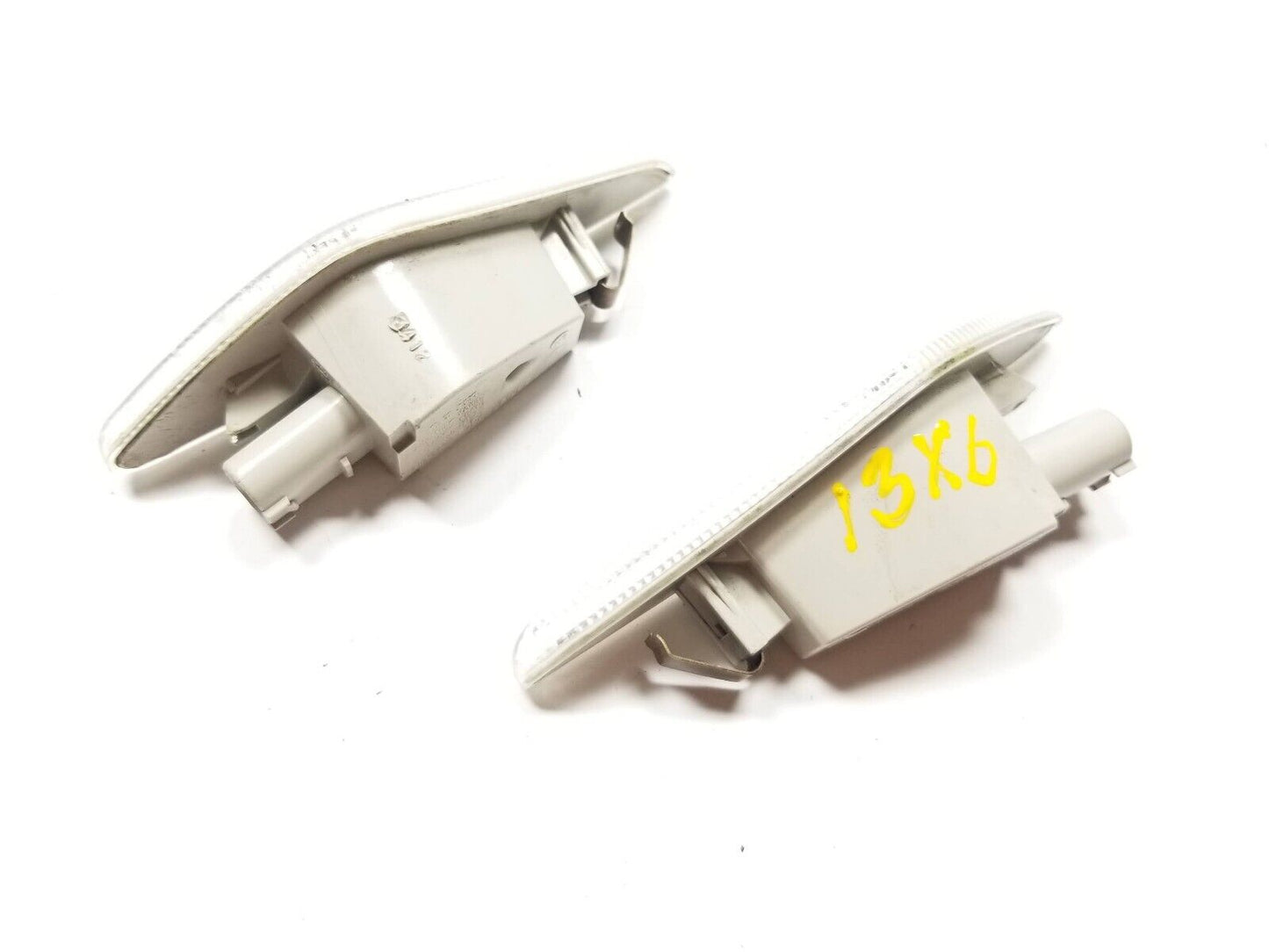 08 09 10 11 12 13 BMW X6 Front Fender Side Marker Light Lamp Pair OEM