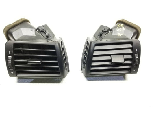 01 02 03 04 05 BMW E46 Dash Air Vent Left & Right Pair OEM 125k Miles