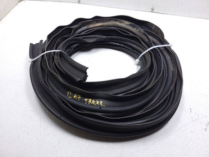 12 13 14 15 16 17 Audi A7 Trunk Weatherstrip Seal Rear OEM
