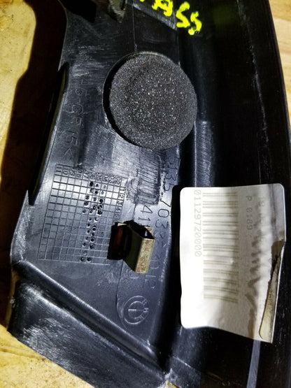 04 05 06 07 BMW 530xi E60 Front Door Window Chanel Passenger Side Right OEM