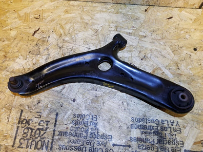 11 12 13 Kia Soul 1.6l Front Lower Control Arm Left Driver Side OEM